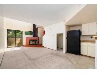 Photo #5: 5567800 Listing