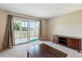 Photo #4: 5568448 Listing