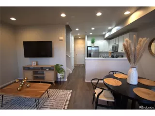 Photo #2: 5569233 Listing 