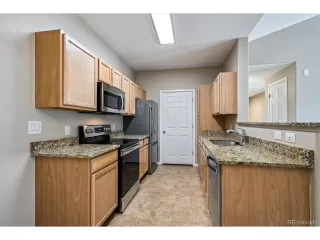 Photo #2: 5570367 Listing