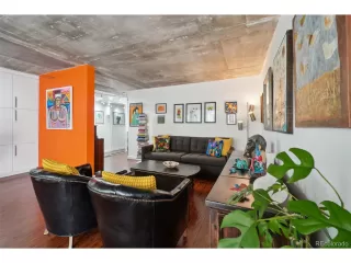 Photo #3: 5572419 Listing 