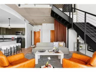 Photo #3: 5577434 Listing