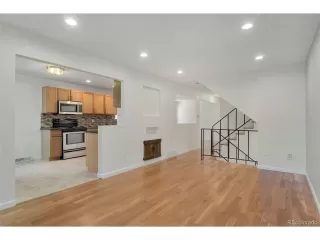 Photo #2: 5578958 Listing