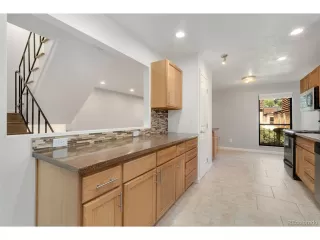 Photo #5: 5578958 Listing