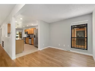 Photo #6: 5578958 Listing