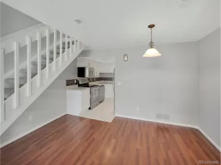 Photo #3: 5579380 Listing