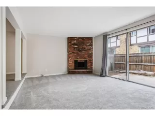 Photo #2: 5580408 Listing