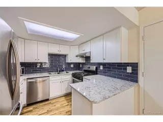 Photo #2: 5580880 Listing 