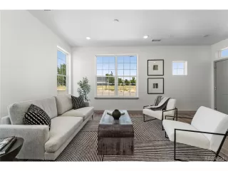 Photo #3: 5581328 Listing