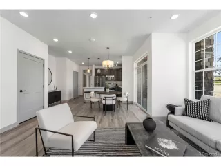 Photo #5: 5581328 Listing