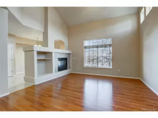 Photo #5: 5585323 Listing