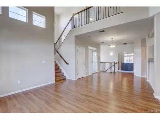 Photo #6: 5585323 Listing