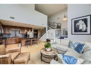 Photo #6: 5586035 Listing