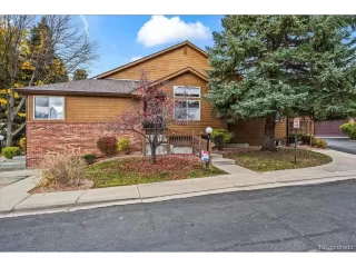 More Details about MLS # 5586084 : 11820 W 66TH PL A ARVADA CO 80004