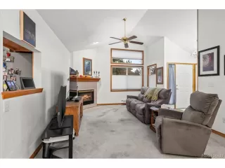 Photo #6: 5586084 Listing