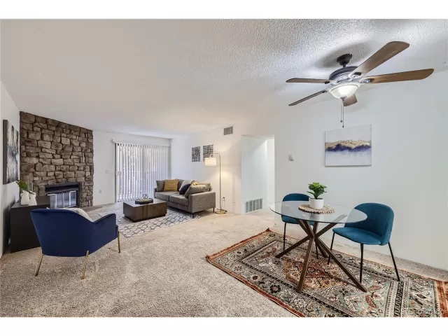 MLS: 5588436 Condo For Sale