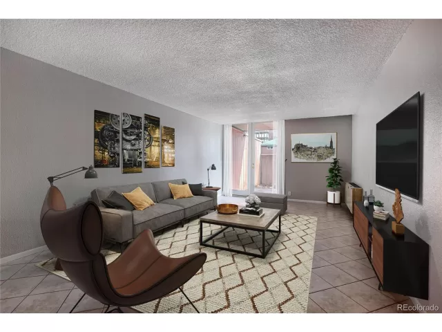 MLS: 5588510 Condo For Sale