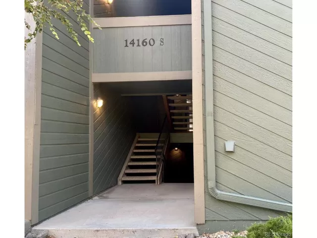 MLS: 5589914 Condo For Sale