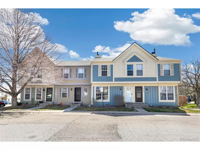 MLS: 5591444 Condo For Sale