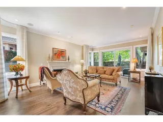 Photo #4: 5592308 Listing