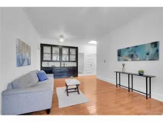 Photo #6: 5599669 Listing