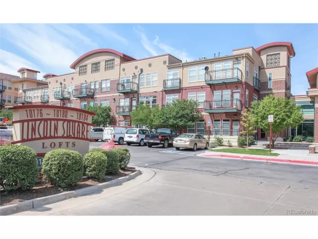 MLS: 5600531 Condo For Sale