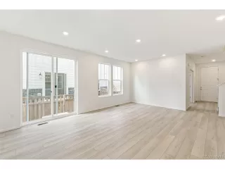 Photo #5: 5601723 Listing 