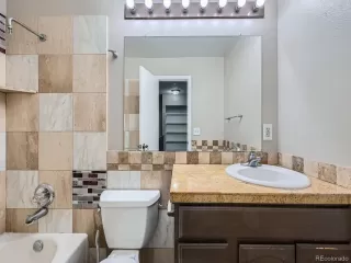 Photo #6: 5601867 Listing