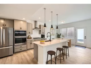 Photo #5: 5606723 Listing