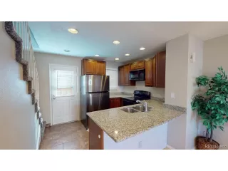 Photo #2: 5608979 Listing 