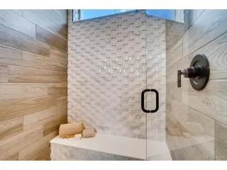 Photo #6: 5612896 Listing