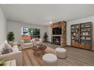 Photo #2: 5612940 Listing