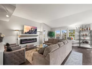 Photo #3: 5616923 Listing