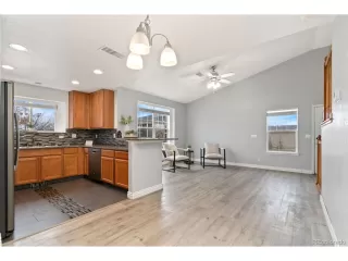 Photo #2: 5618188 Listing