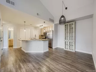 Photo #3: 5619831 Listing 