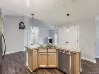 Photo #4: 5619831 Listing 
