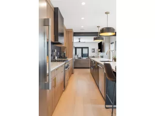 Photo #5: 5621196 Listing 