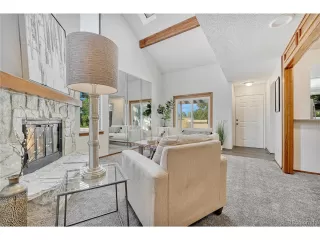 Photo #2: 5622705 Listing