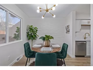 Photo #4: 5626769 Listing