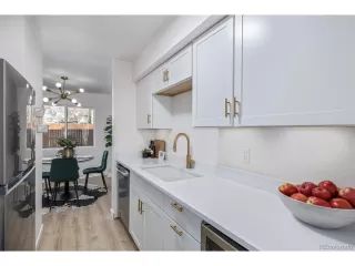 Photo #6: 5626769 Listing