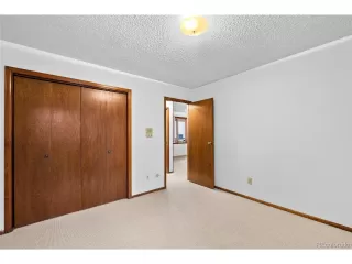 Photo #6: 5628055 Listing 