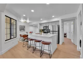 Photo #3: 5629859 Listing