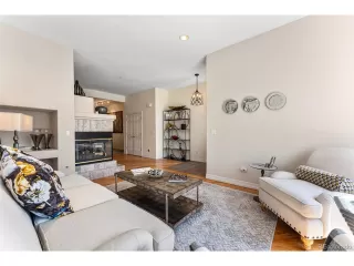 Photo #2: 5629985 Listing