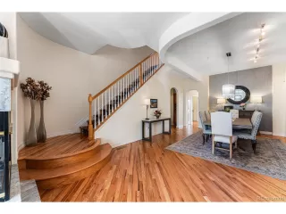 Photo #3: 5629985 Listing