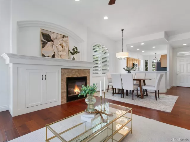 MLS: 5632244 Condo For Sale