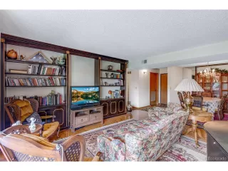 Photo #5: 5633515 Listing
