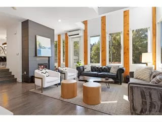 Photo #2: 5637298 Listing 