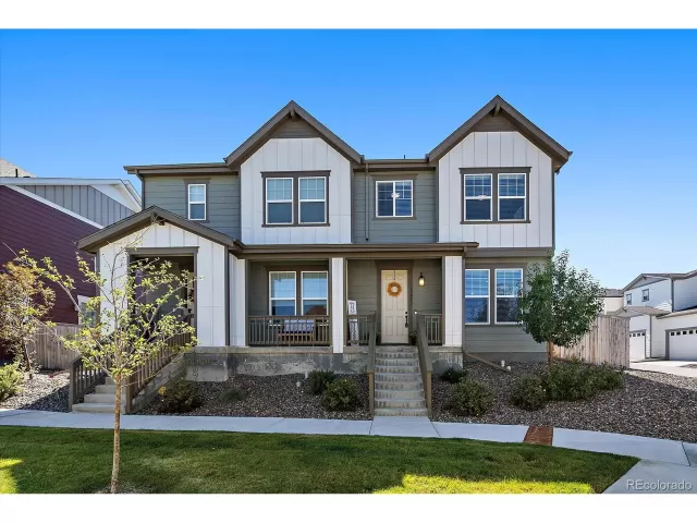 MLS: 5640559 Condo For Sale