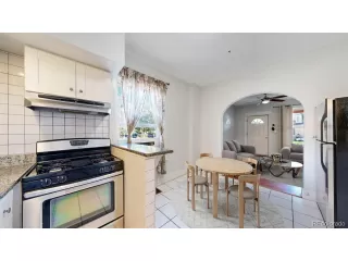 Photo #4: 5643184 Listing