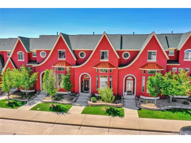 MLS: 5651548 Condo For Sale